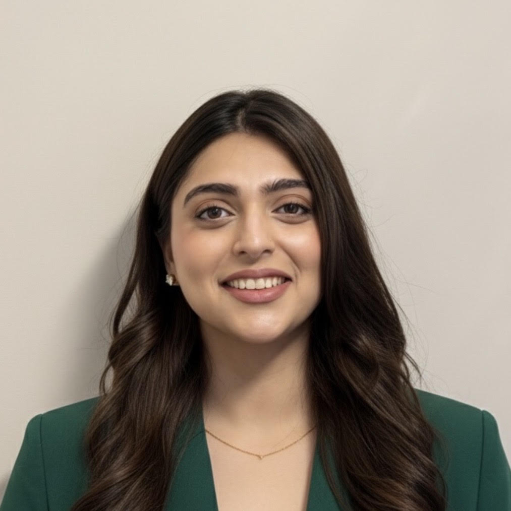Headshot of Manhal Khan